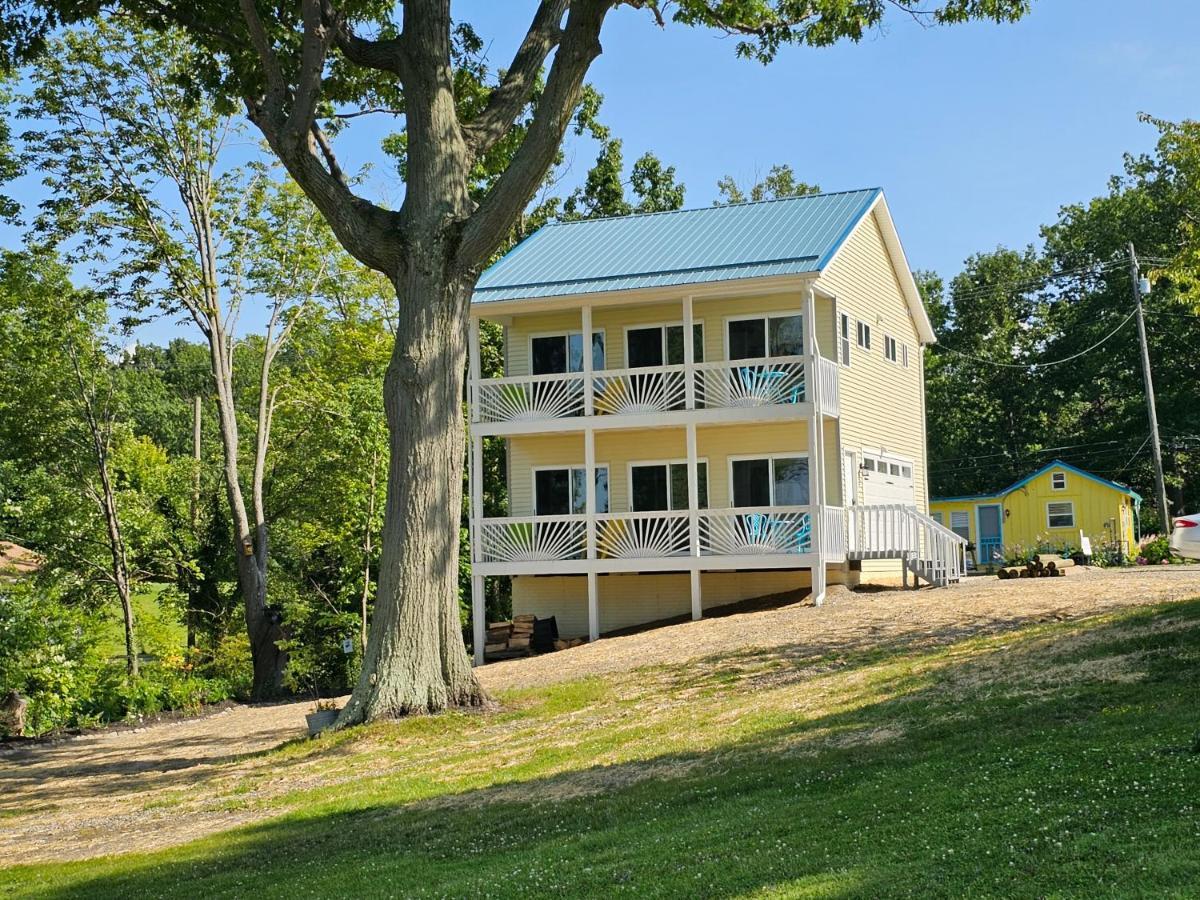 Seaside Lake-Front Cottage Madison ภายนอก รูปภาพ